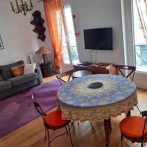 Appartement Petroff, Paris